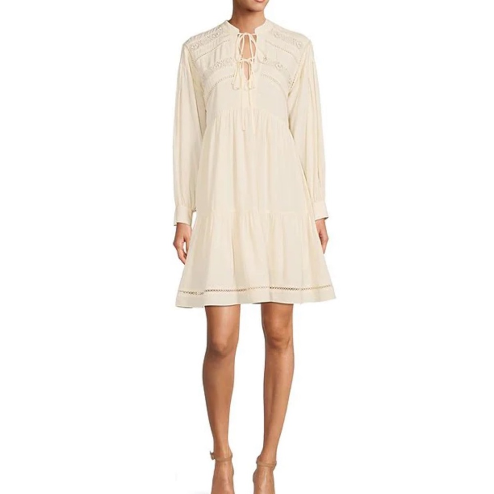 Antonio Melani
Sawyer Jacquard Tie Split V-Neck Tiered Ruffle Hem Dress🍍